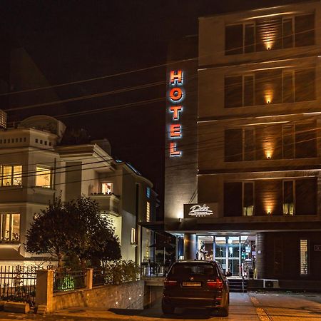 Hotel Dolce International Skopje Exteriör bild