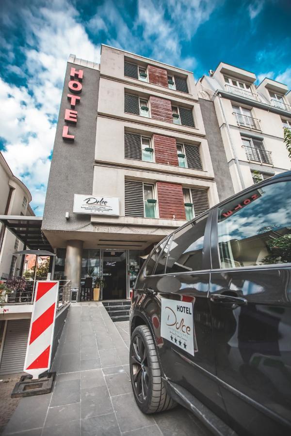 Hotel Dolce International Skopje Exteriör bild