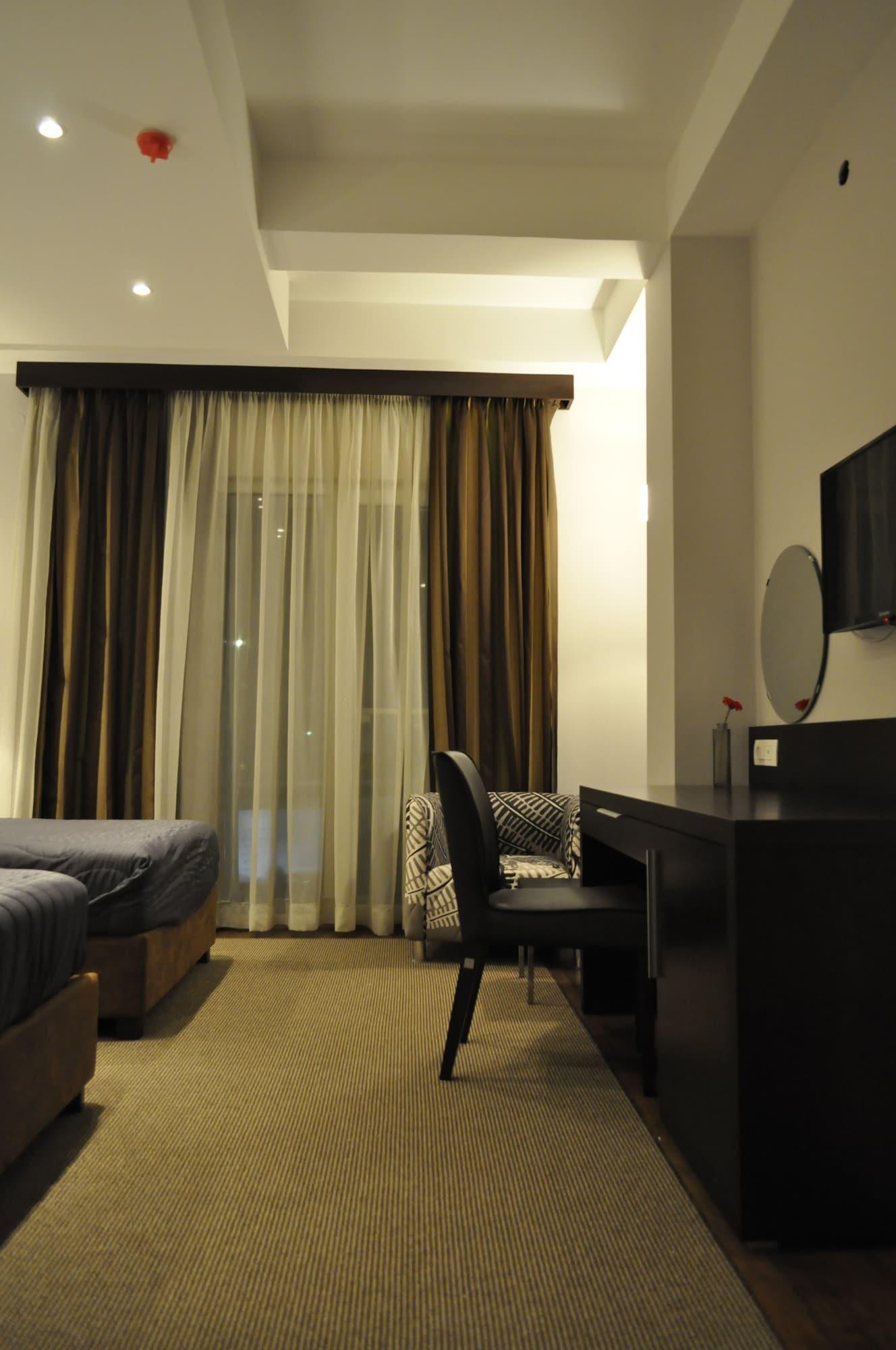 Hotel Dolce International Skopje Exteriör bild